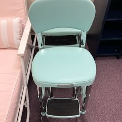 Utility Chairs