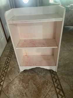 SMALL BOOKCASE