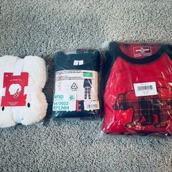 Cozy Family Matching Holiday Pajamas (various Styles & Sizes)