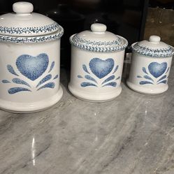 theee pieces Canister set 