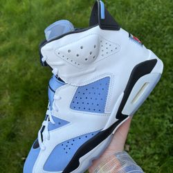 Jordan 6 Unc White