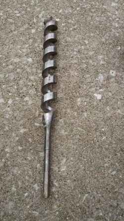 Drill bit. 18" long x 1.5 wide inches