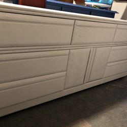 Long Dresser White 