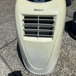 Portable AC unit