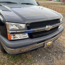 04 Chevy Avalanche 236k Miles 