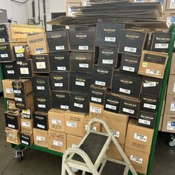 Shocks And Struts 220 Lot Monroe + Carquest