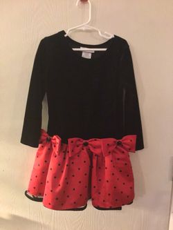 Red and black velvety top satin bottom bows