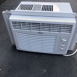 Very Good Condition Haier Air Conditioner 