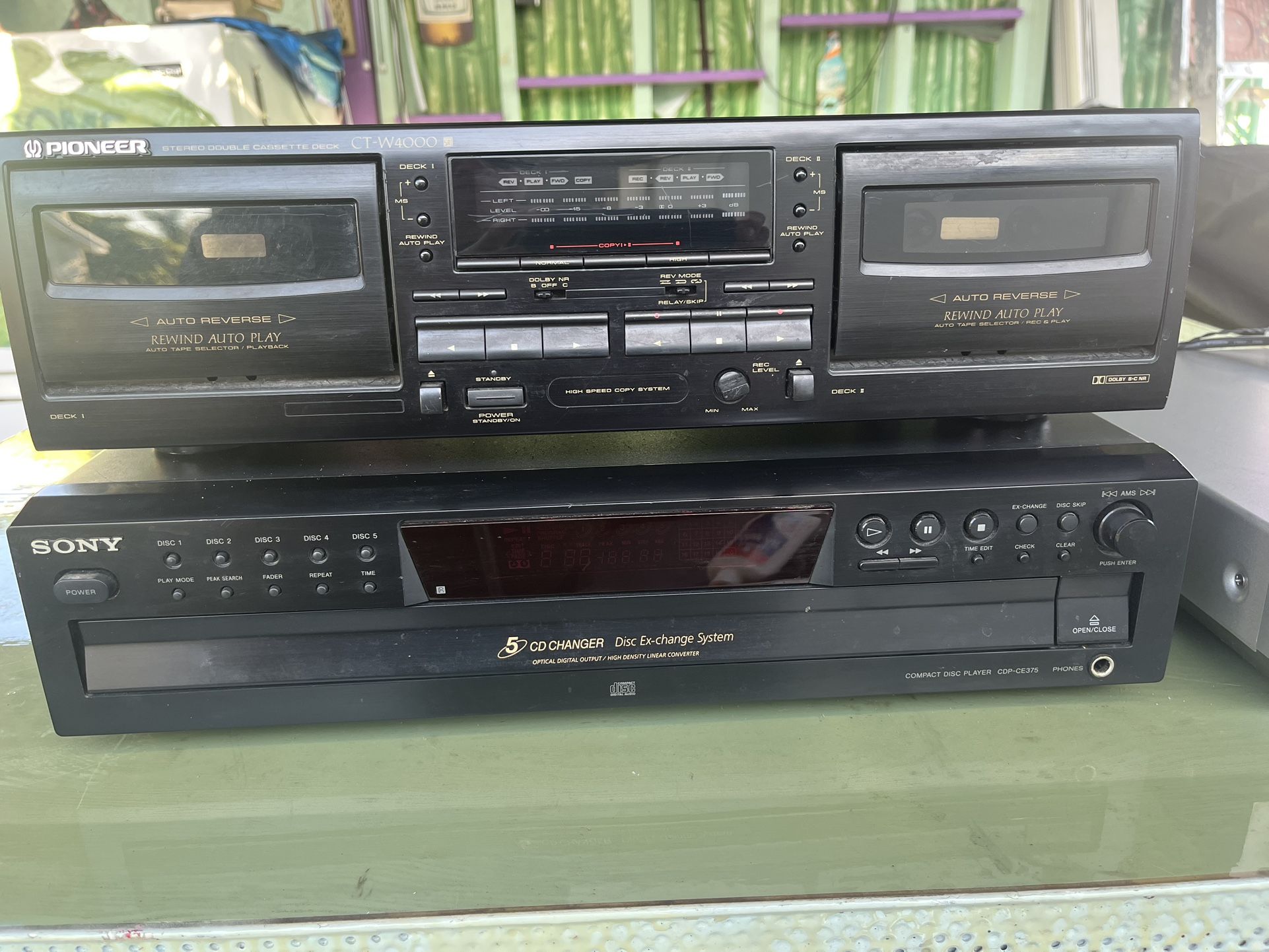 DVD/CD - Cassette Player