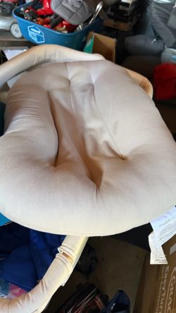 Snuggle me organic lounger