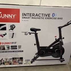 Sunny Health & Fitness Indoor Cycling Bike with Device Mount w Smart Bluetooth & FREE SunnyFit® App - SF-B122955