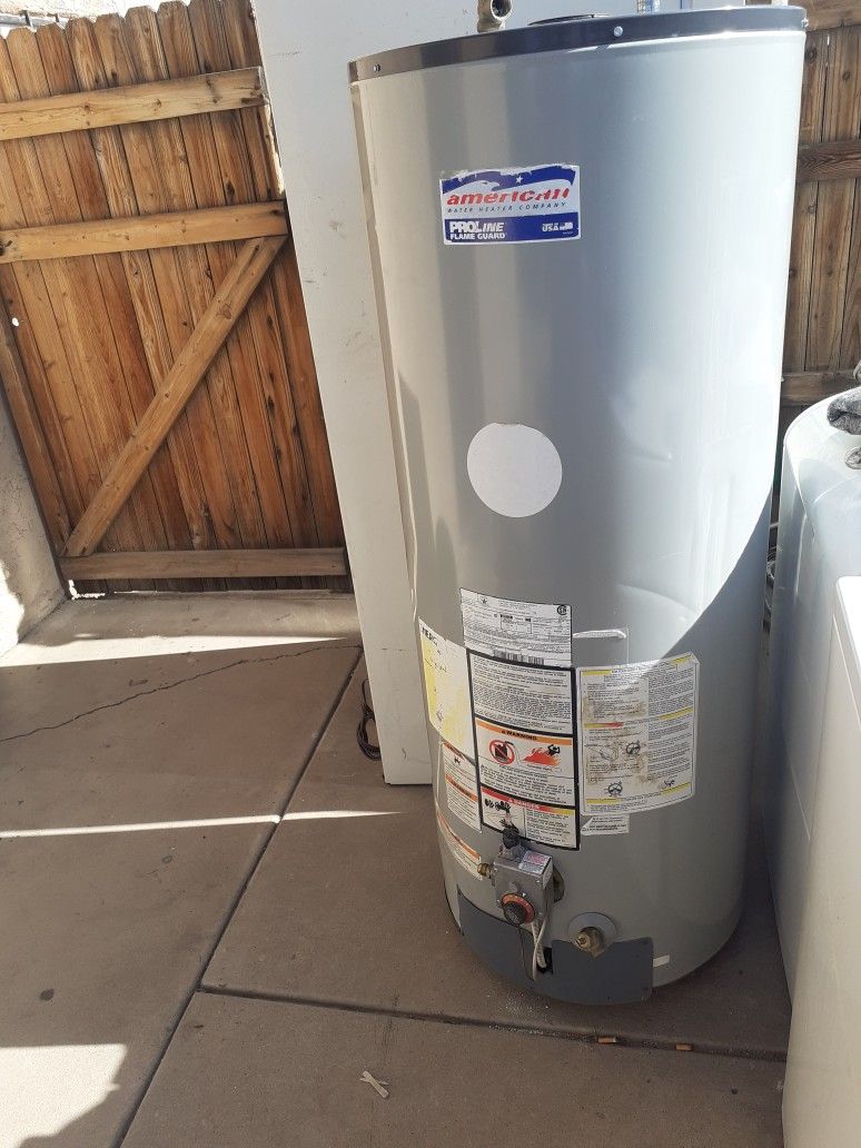 American Gas Water Heater 50 Gallons 58 H 22 W for Sale in Phoenix, AZ -  OfferUp