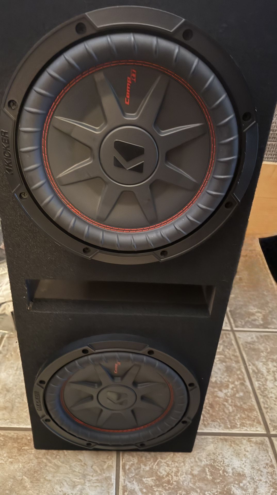 Kicker Subwoofer And Amp