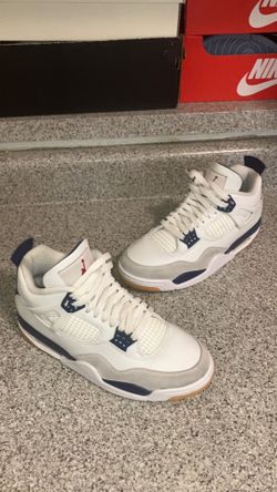 Jordan 4 Retro SB Navy