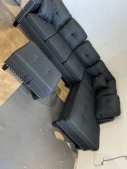 Brody LShape Sofa 