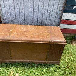 Hope Chest (with Key)