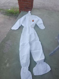 White Disposable Protective Coverall Suit