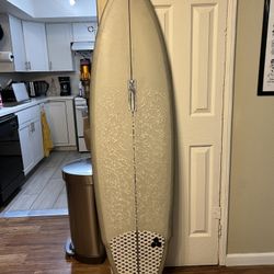 5’10 Critter Toy co. Surfboard 