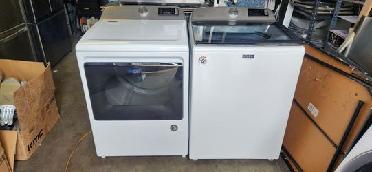 MAYTAG Washer & Gas Dryer Set