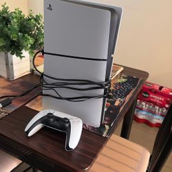 PlayStation 5 Slim 