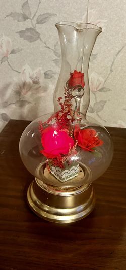 Vintage 1980’s lighted , musical, rotating floral red rose in glass vase.