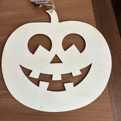 Halloween Wood Decor For Arts And Crafts.  Dimensions In Pics.
