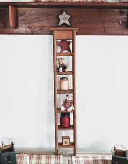 Wood Wall Shelf Ladder