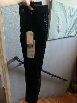 Black skinny jeans