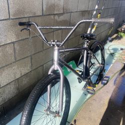 Elite BMX Bike 