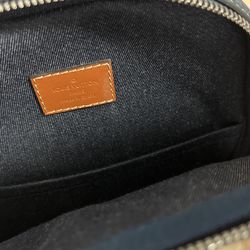 LV wallet for Sale in Queens, NY - OfferUp
