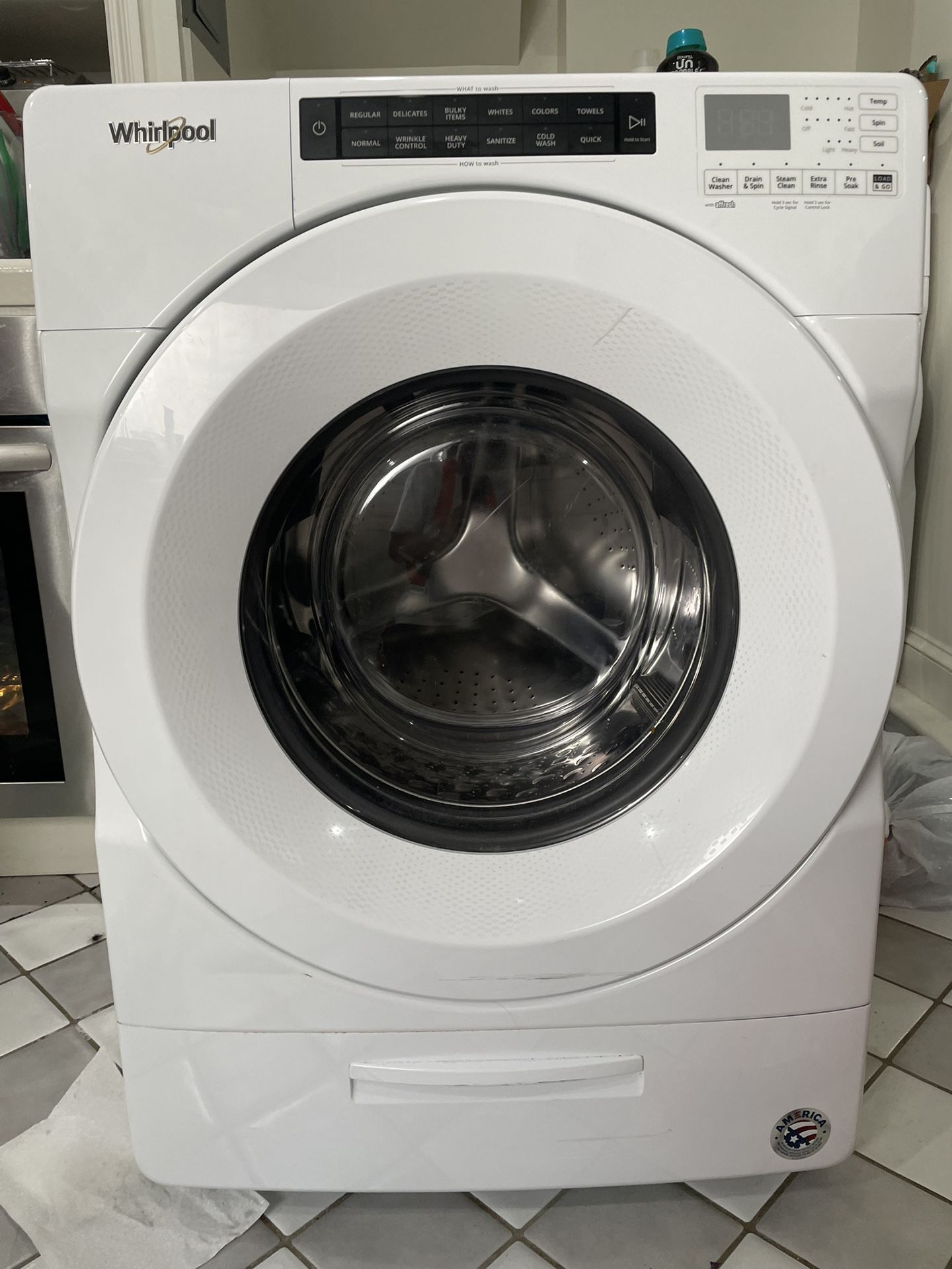 Whirlpool Washer + Dryer Set – Front Load 