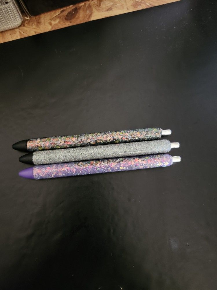 Customizable Glitter Pens