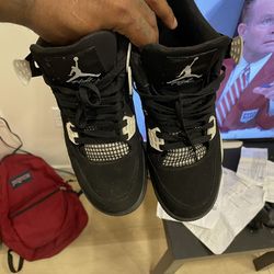 Jordan white thunder sz 8.5