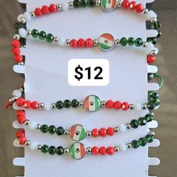 6 México Beaded Bracelets $12