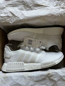 Adidas NMD_R1 Men Shoes Size 9.5 (((BRAND NEW)))