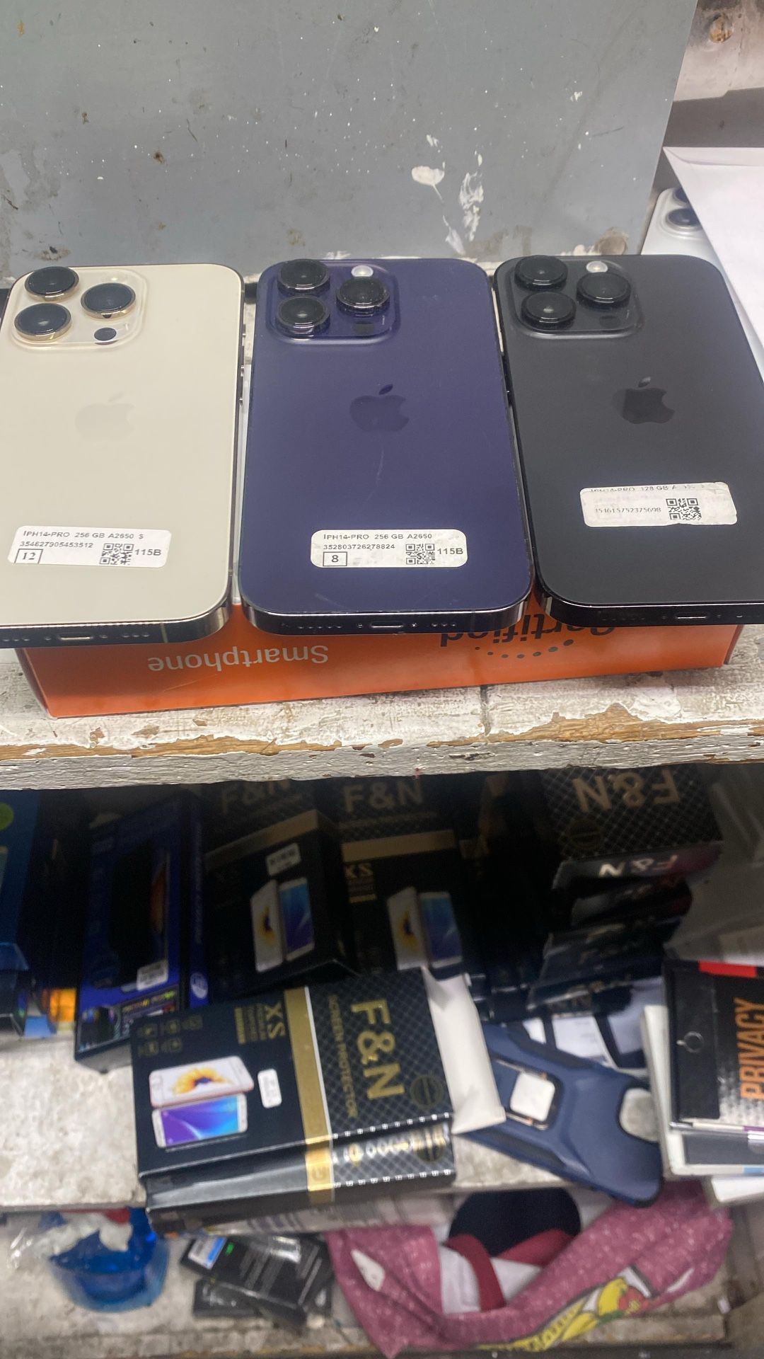 Apple iPhone 14 Pro Max - Unlocked 