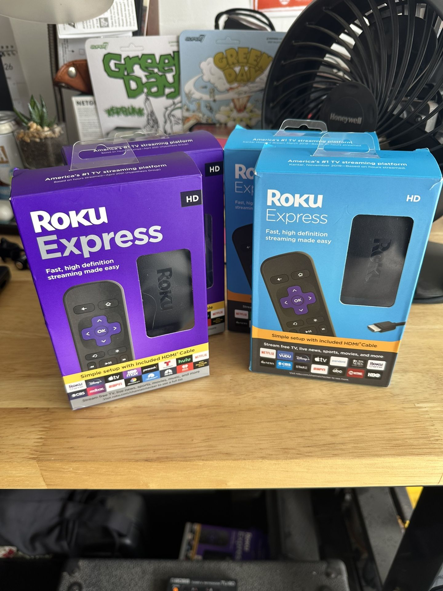 Roku Express 3930X Complete in Box for Sale in El Cajon, CA - OfferUp