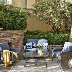 Brand new patio outdoor furniture set