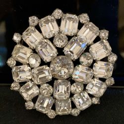 Vintage Brooch 