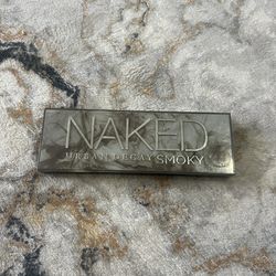 Naked Smokey eyeshadow