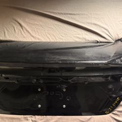 2016–2021 Honda Civic OEM Trunk Lid – Black – Sedan