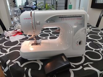 Singer Sewing Machine