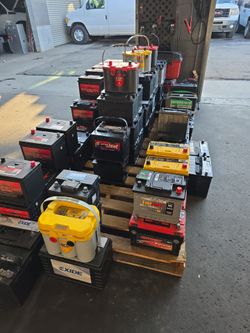 Car Battery 24f H5 34 78 65 48 49 47 H6 H7 51r 94r 86 H8 H9 Truck SUV And Car Batteries with Warranty. $60 + Core. Bateria para cualquier carro COVINA