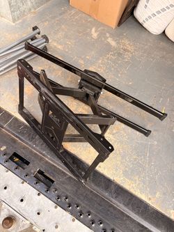 Tv mount