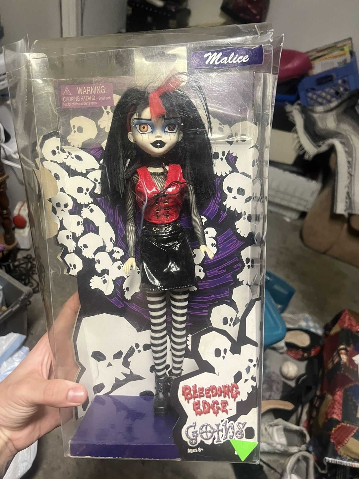 MALICE Bleeding Edge Goths 12 inch FASHION DOLL BEG Punk SERIES 1