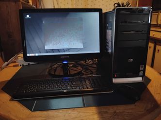 HP Pavilion Desktop PC with Samsung Monitor