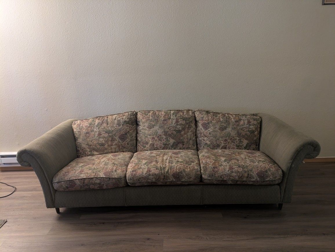 Sofa Set