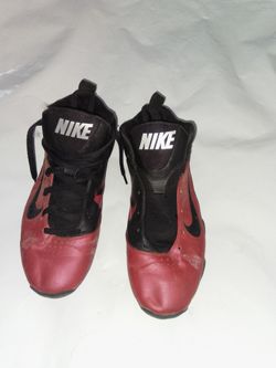 Nike Men's Basketball Shoes Size 12