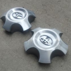 Hub Cap/ Toyota Tundra,Sequoia 2008 and Up New Condition!