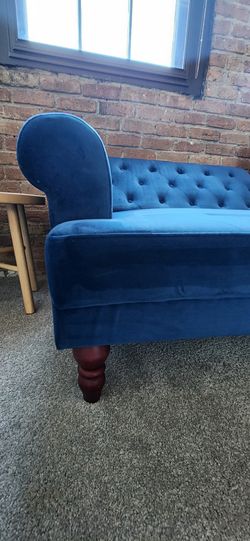 Blue Velvet futon